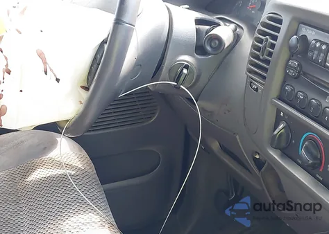 2003 Ford F-150 Lariat/Xlt z USA, uszkodzony, nr VIN 1FTRW07643KC71555